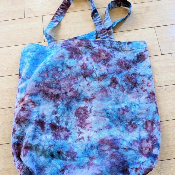 Tote - Picture 3 of 3